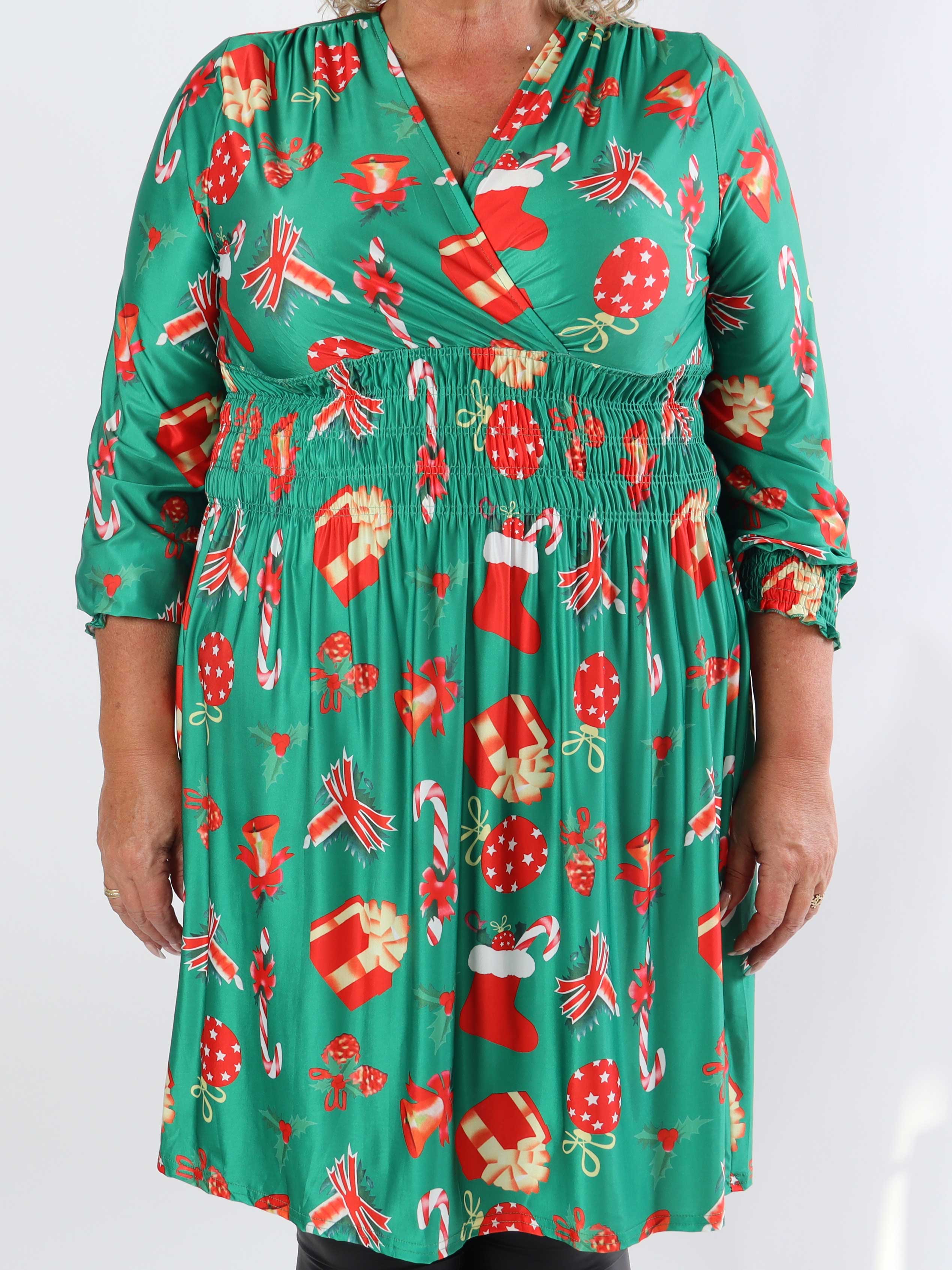 Pams Holiday Short L/S - Elastisk plus size-klänning med julmotiv